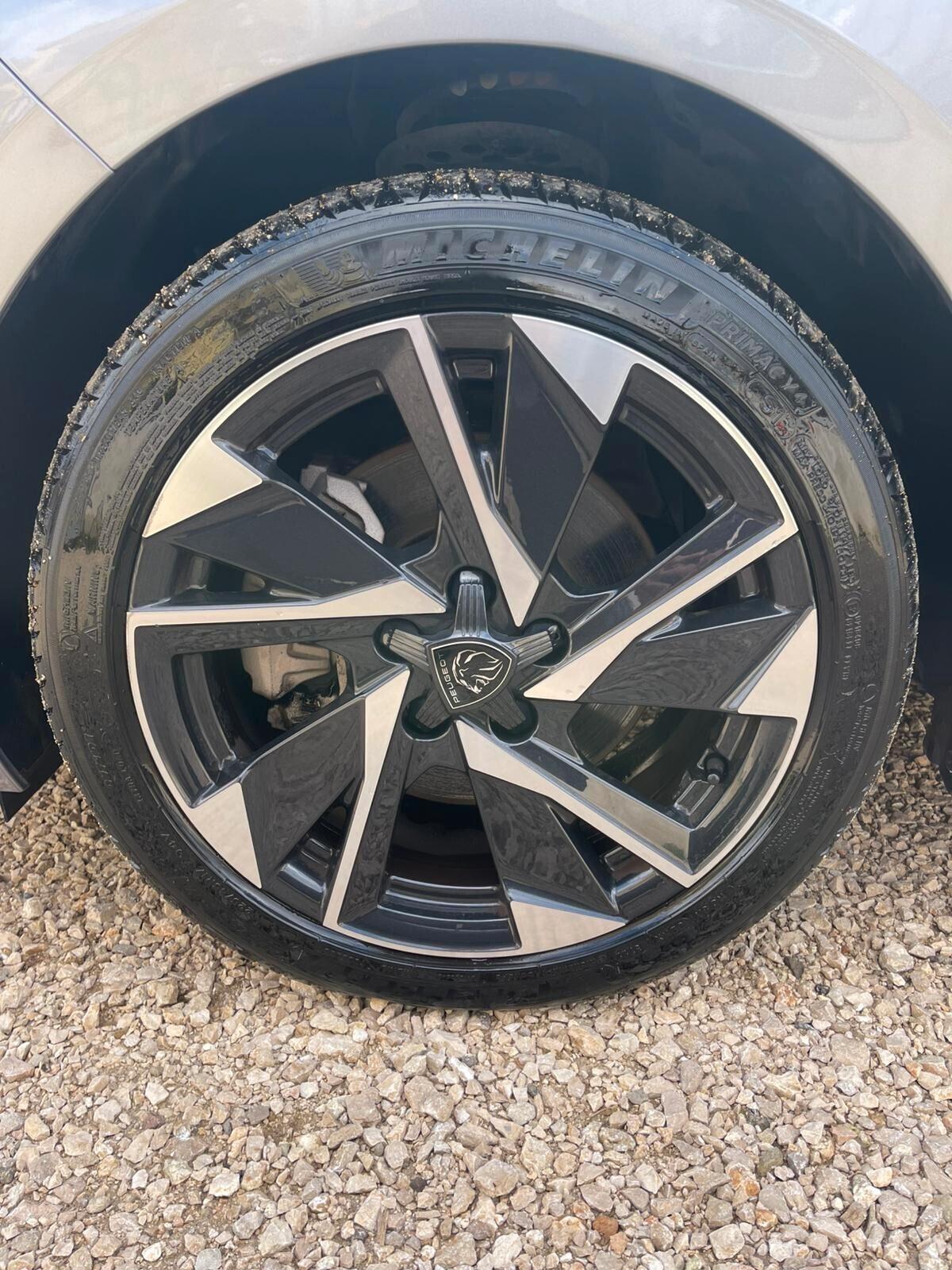 Peugeot 308 BlueHDi 130 S&S EAT8 SW Allure Pack