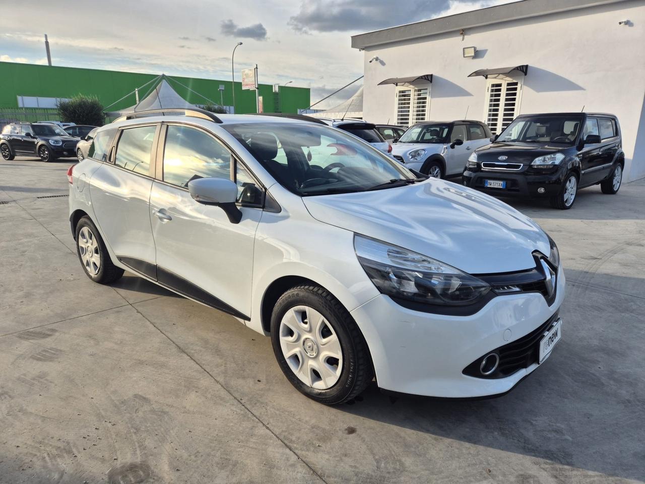 Renault Clio Sporter 1.5 dCi 8V 75CV Costume National