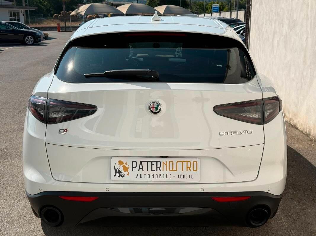 Alfa Romeo Stelvio 2.2 t Sprint Q4 210cv auto