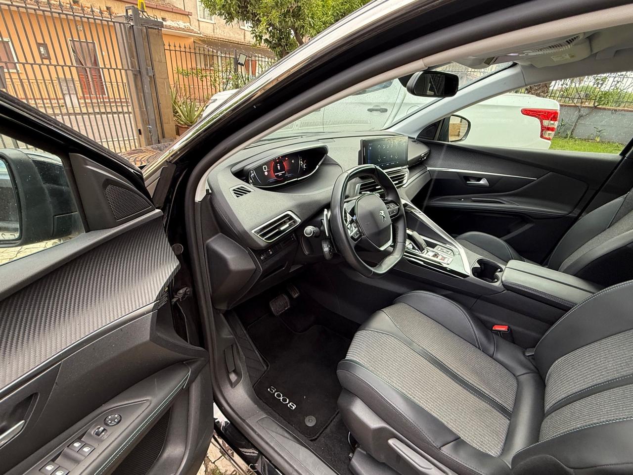 Peugeot 3008 BlueHDi 130 S&S Allure