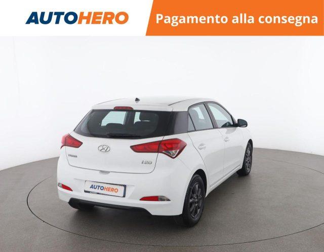 HYUNDAI i20 1.2 84 CV 5 porte Blackline