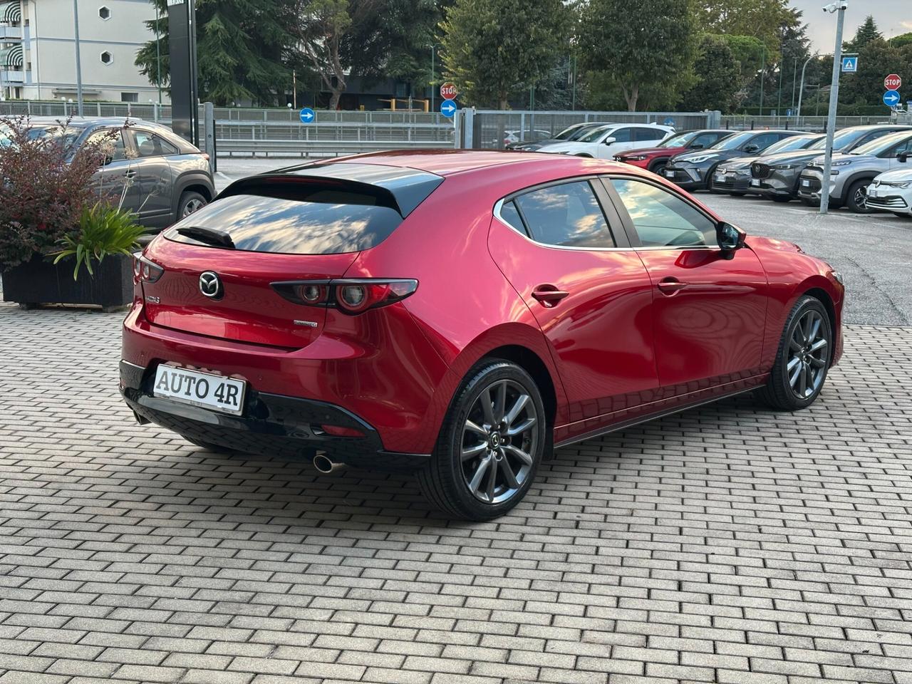 Mazda 3 Mazda3 2.0L e-Skyactiv-G M Hybrid Executive