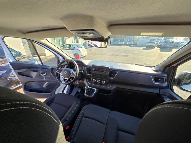 RENAULT Trafic 150CV PL-TN 9 POSTI IVA ESPOSTA - GANCIO TRAINO