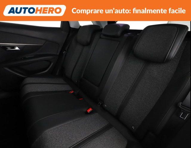 PEUGEOT 3008 BlueHDi 130 S&S Allure