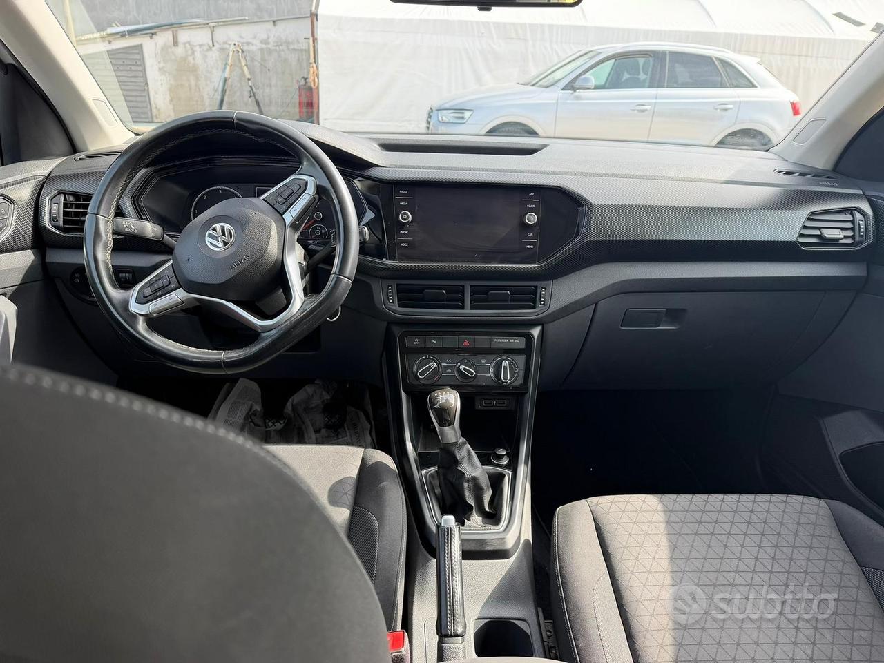 Volkswagen t-cross