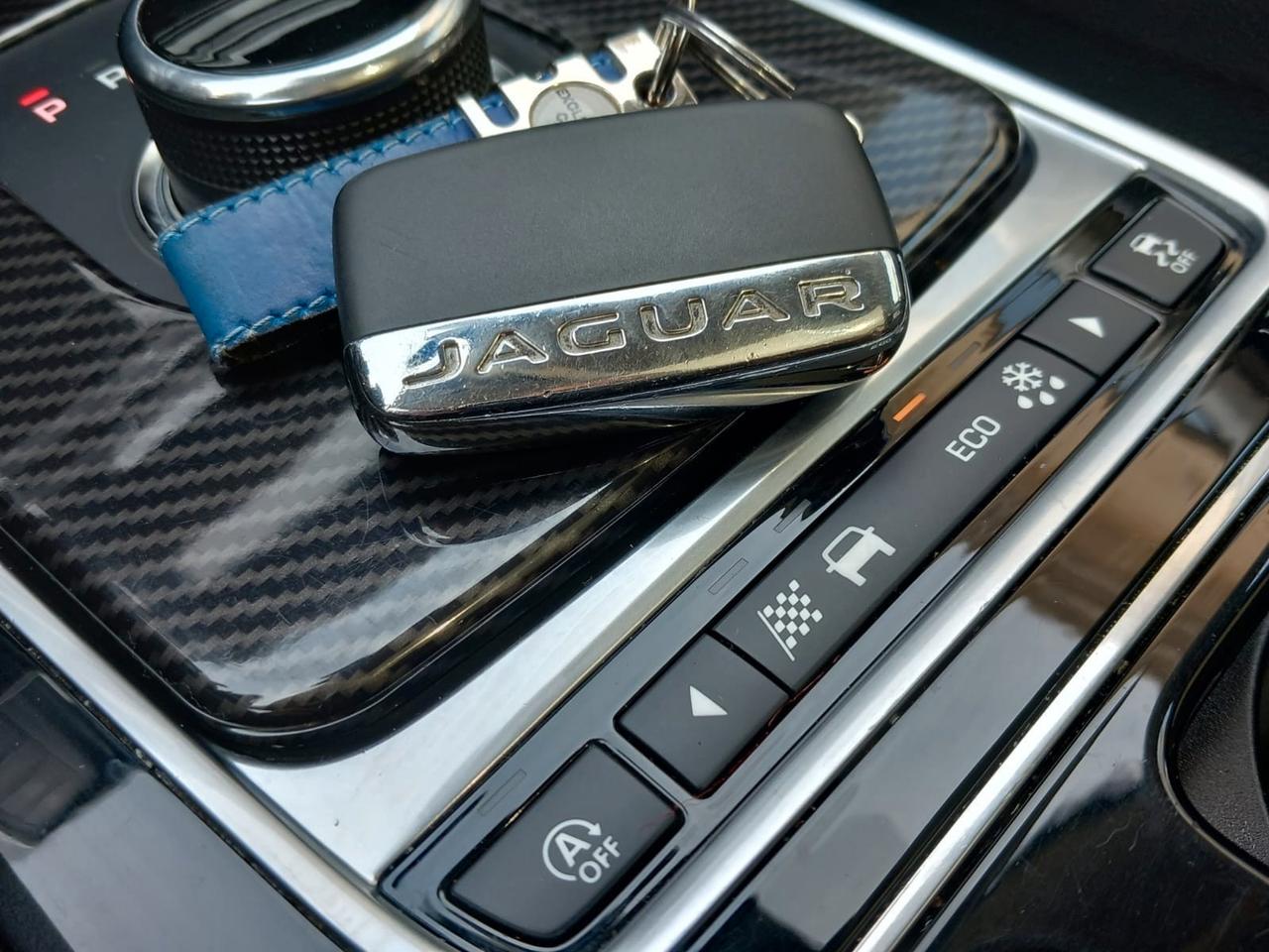 Jaguar F-Pace 2.0 D 240 CV AWD aut. Portfolio
