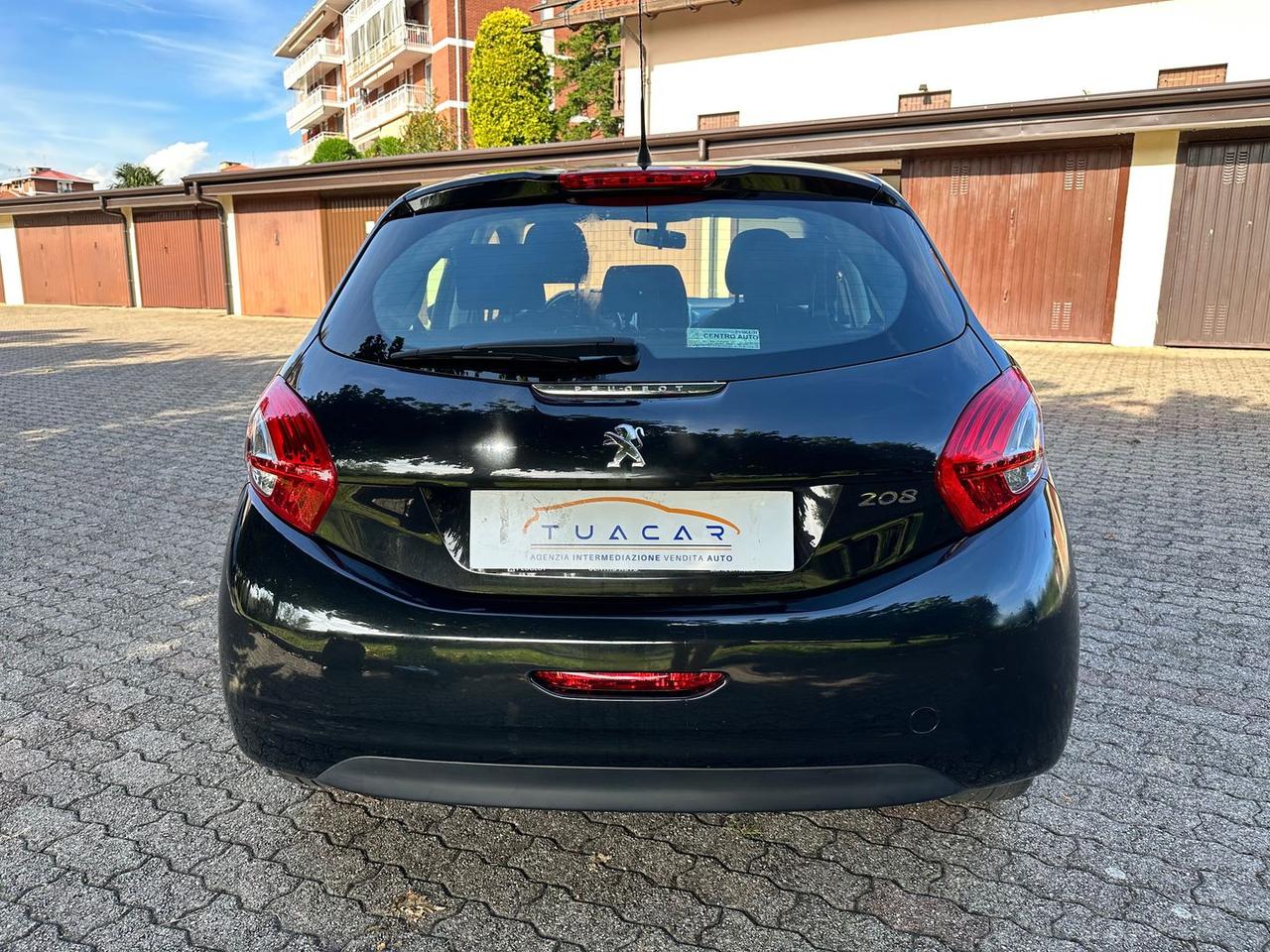 Peugeot 208 Allure 1.4 95 VTI #6873