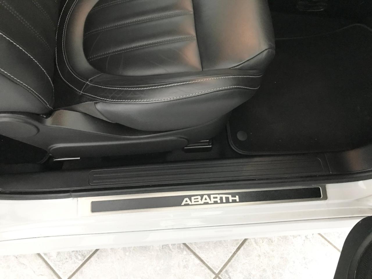 Abarth 595 1.4 Turbo T-Jet 165 CV Turismo