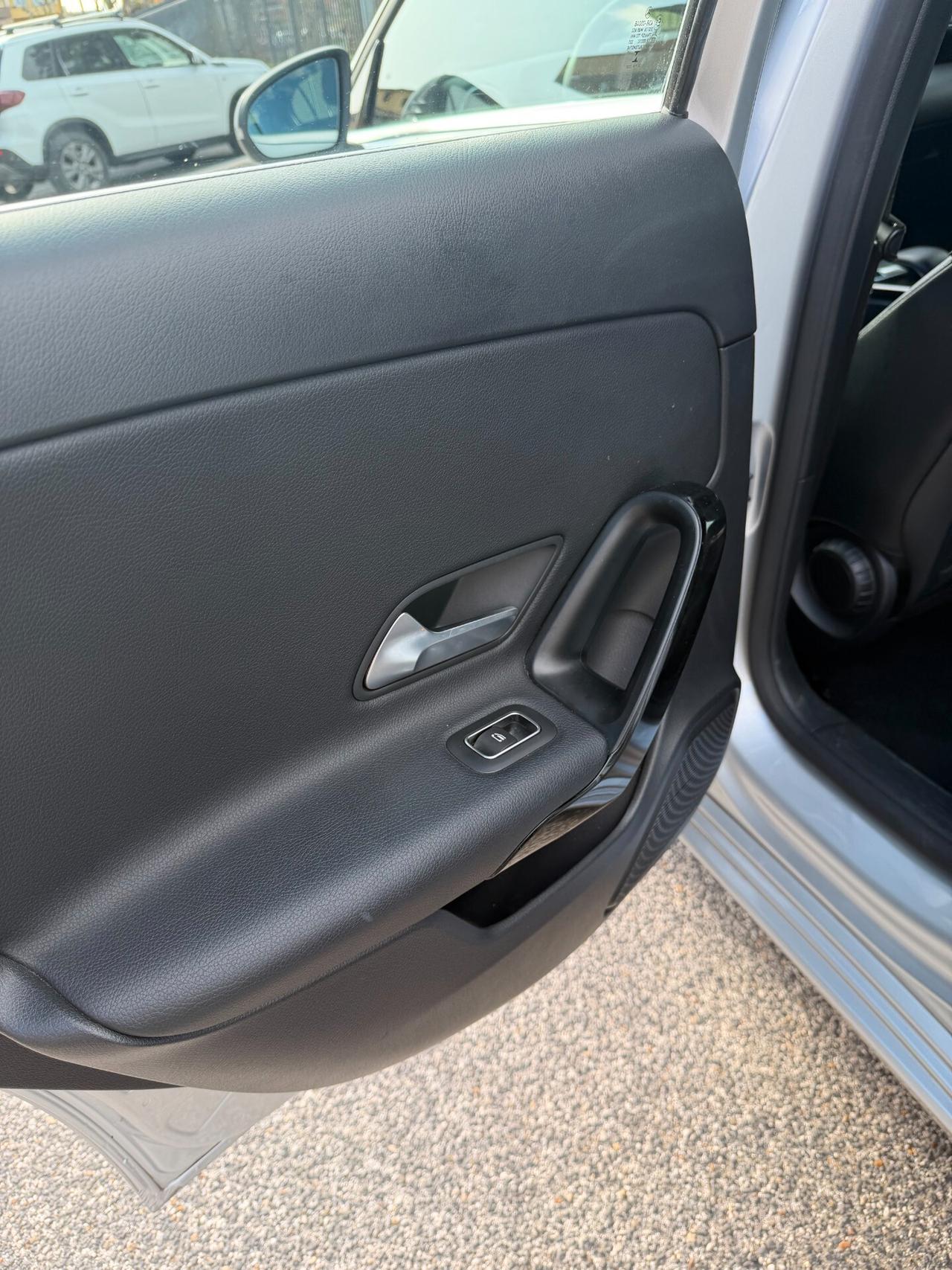 Mercedes-benz A 180 d Automatic Sport