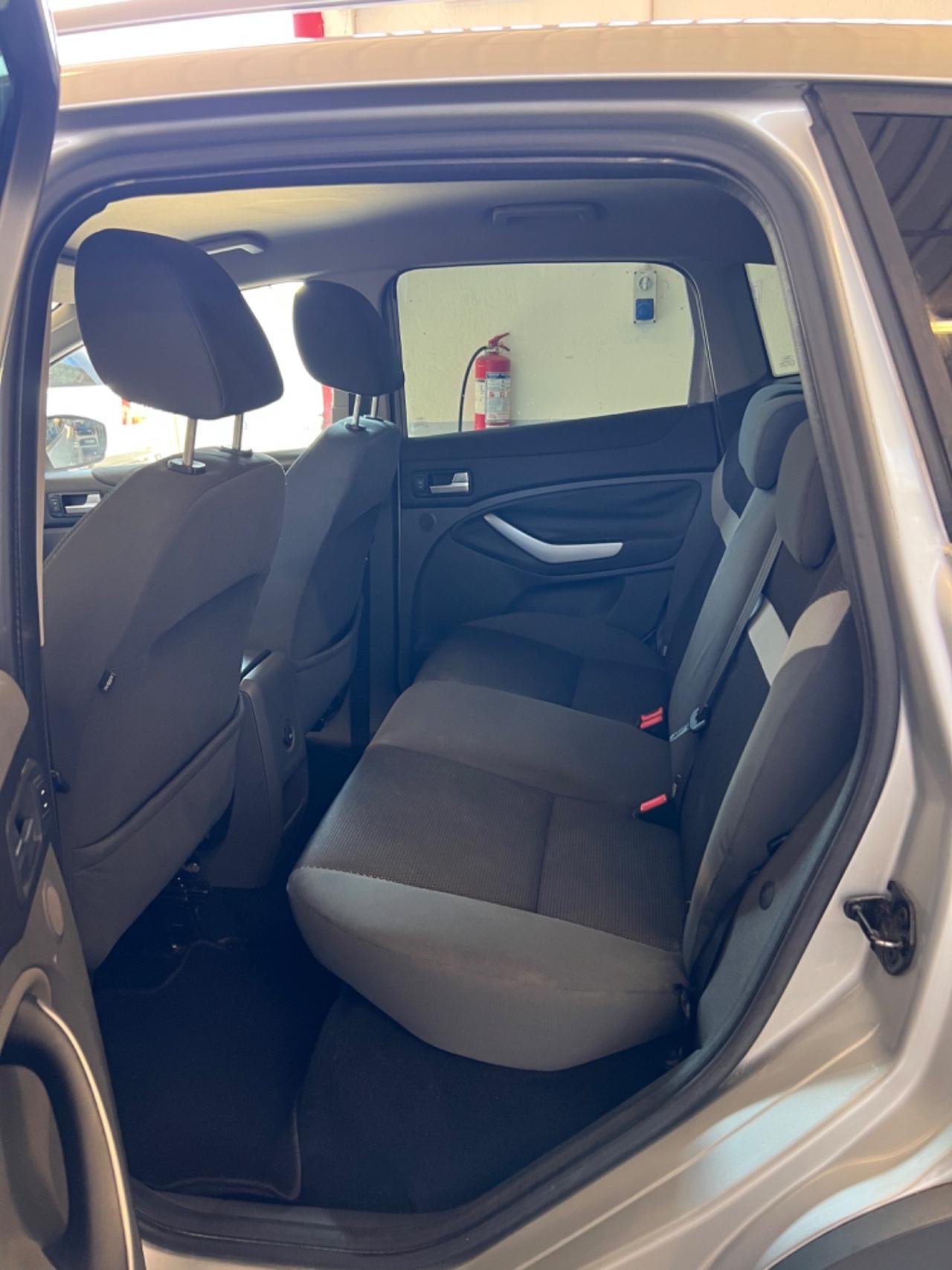 Ford Kuga 2.0 TDCi 136 CV 2WD Titanium DPF