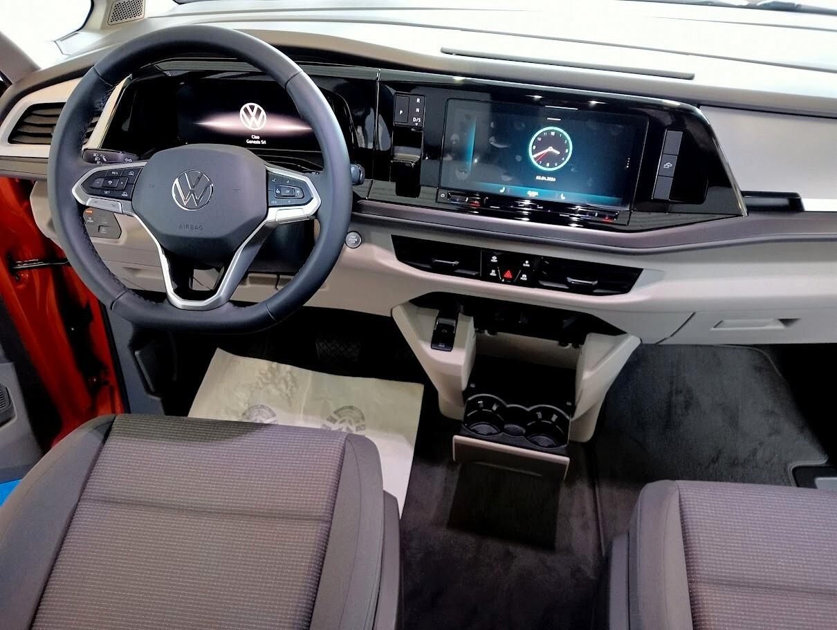 Volkswagen T7 California TRICOLOR TOUR TDI DSG LED 360 *OK 104 E AUTOCARRO*