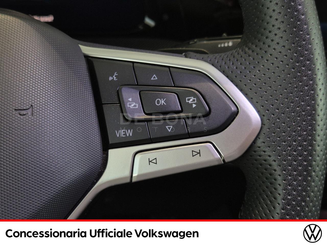 Volkswagen Golf 2.0 tdi r-line plus 150cv dsg