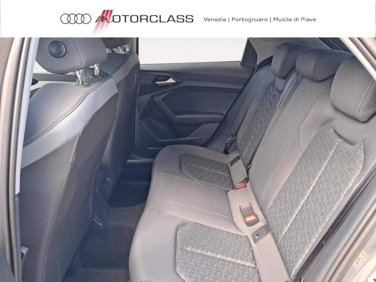 Audi A1 sportback 30 1.0 tfsi 116cv s line edition