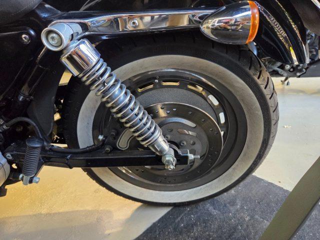 HARLEY-DAVIDSON 883 Sportster XL 883
