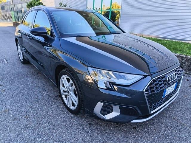 Audi A3 Sedan 30 TDI Business Advanced