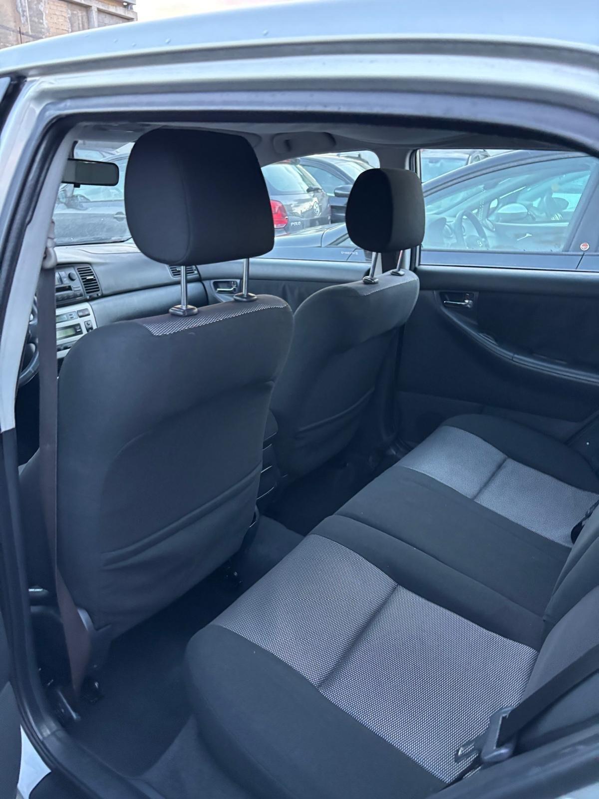 Toyota Corolla 1.4 D-4D M-MT 5 porte ESP