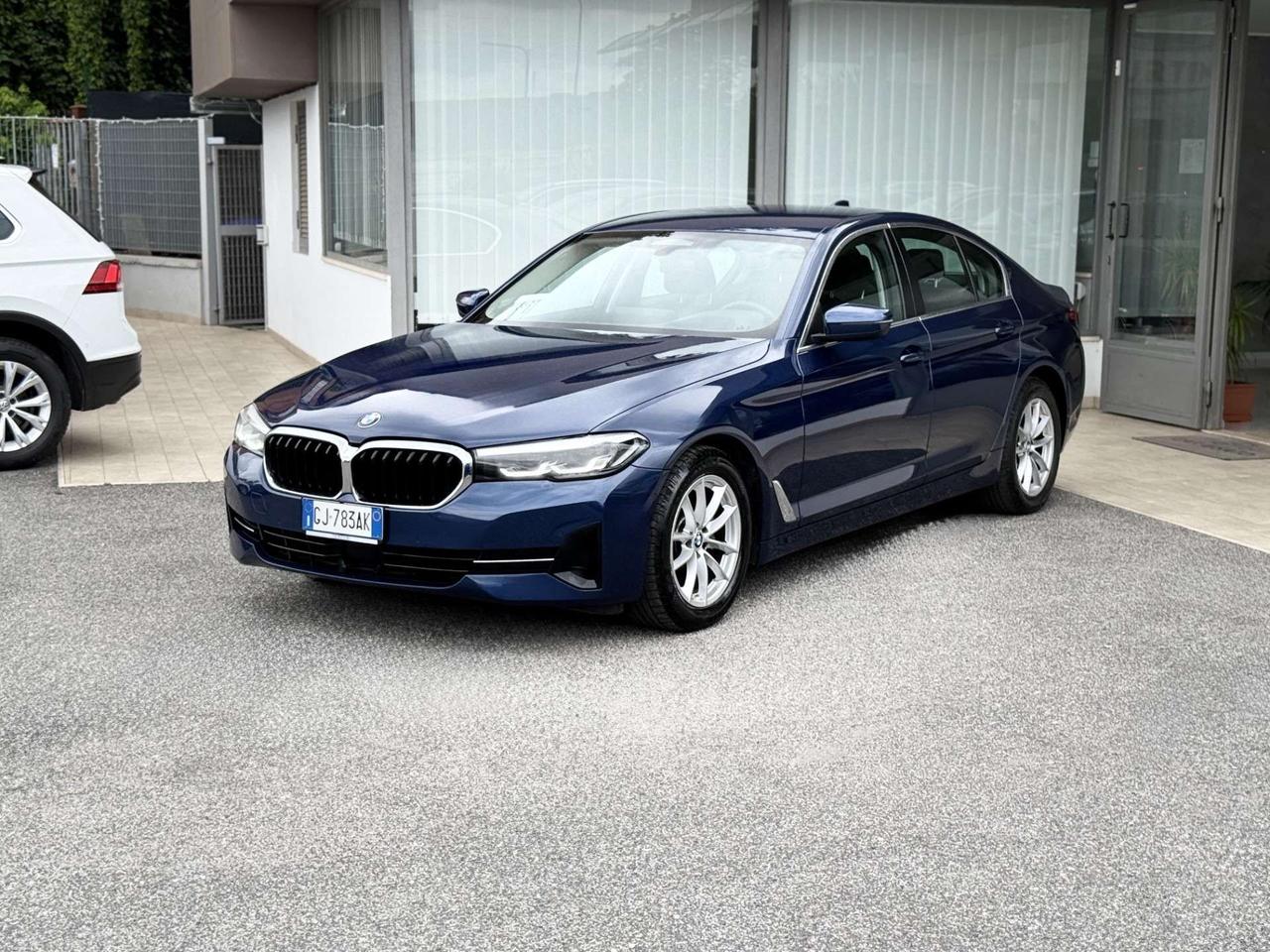 BMW 520 Diesel 48V 190CV E6 - 2022