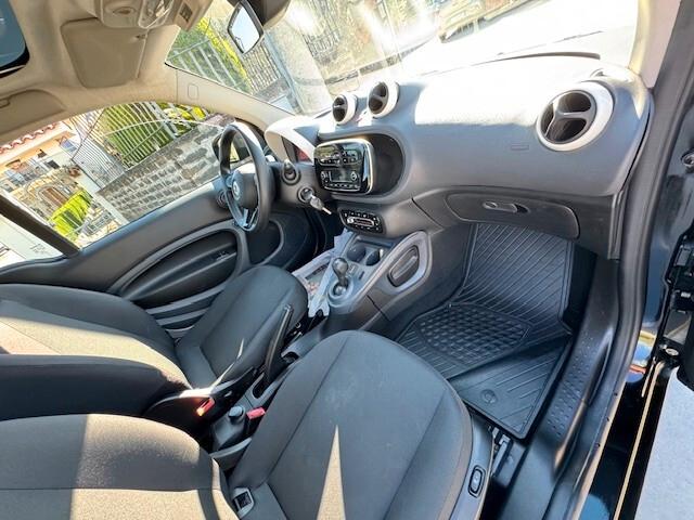 Smart ForTwo 1000 52 kW coupé passion