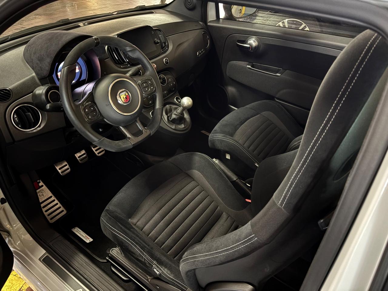Abarth 595 C 1.4 Turbo T-Jet 180 CV Competizione
