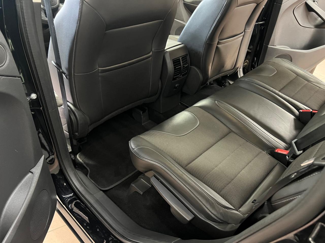 Ford Kuga 2.0 TDCI 120 CV S&S 2WD Titanium