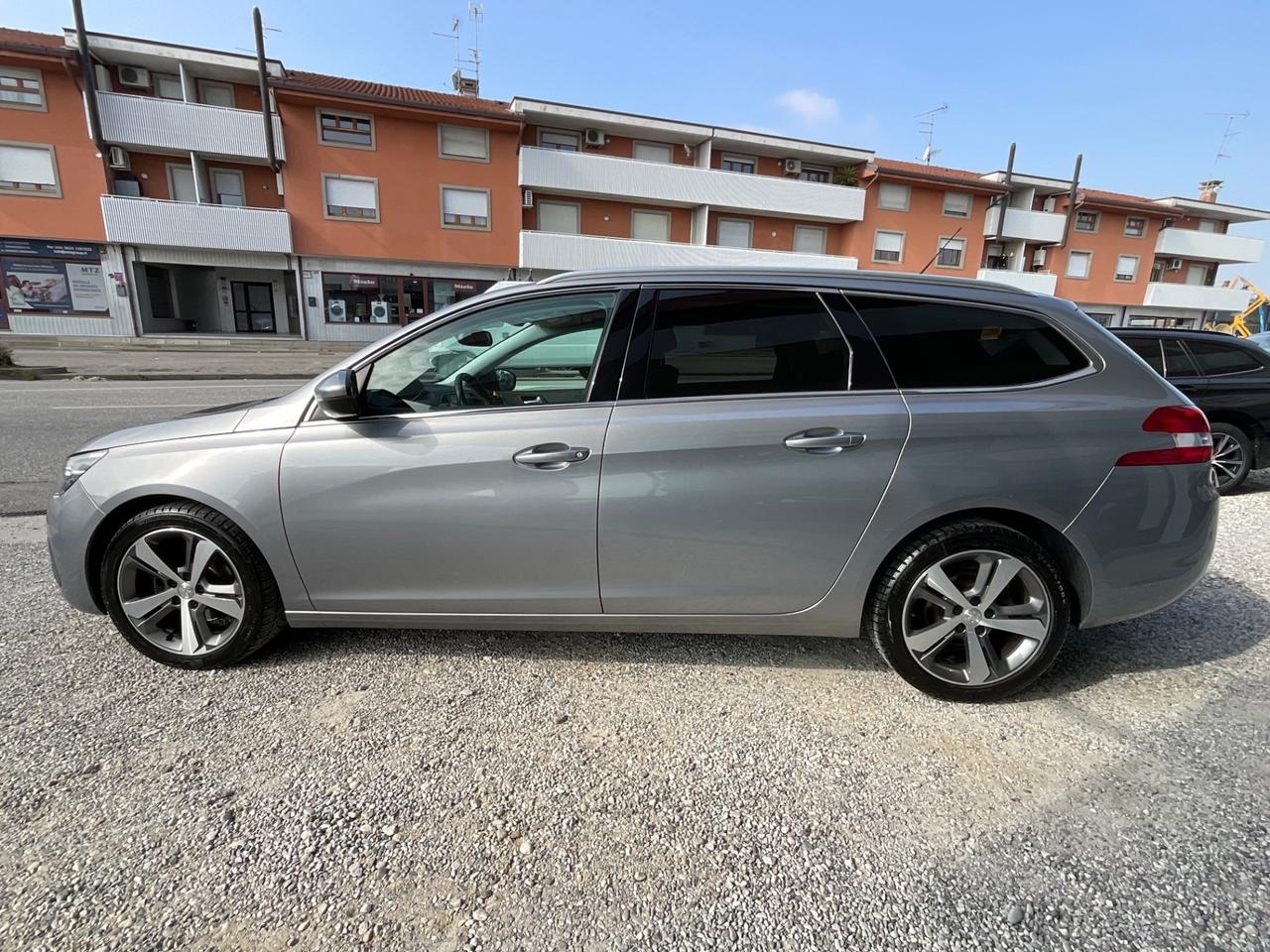 Peugeot 308 BlueHDi 120 S&S EAT6 GT Line