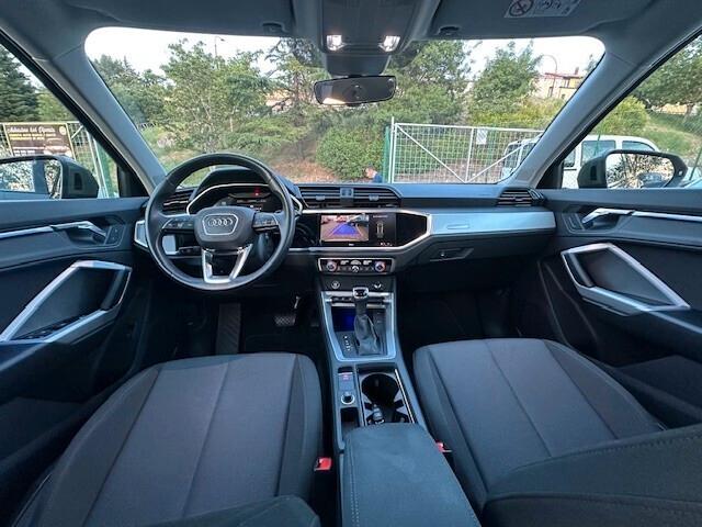 Audi Q3 35 2.0 TDI 150cv S tronic S LINE