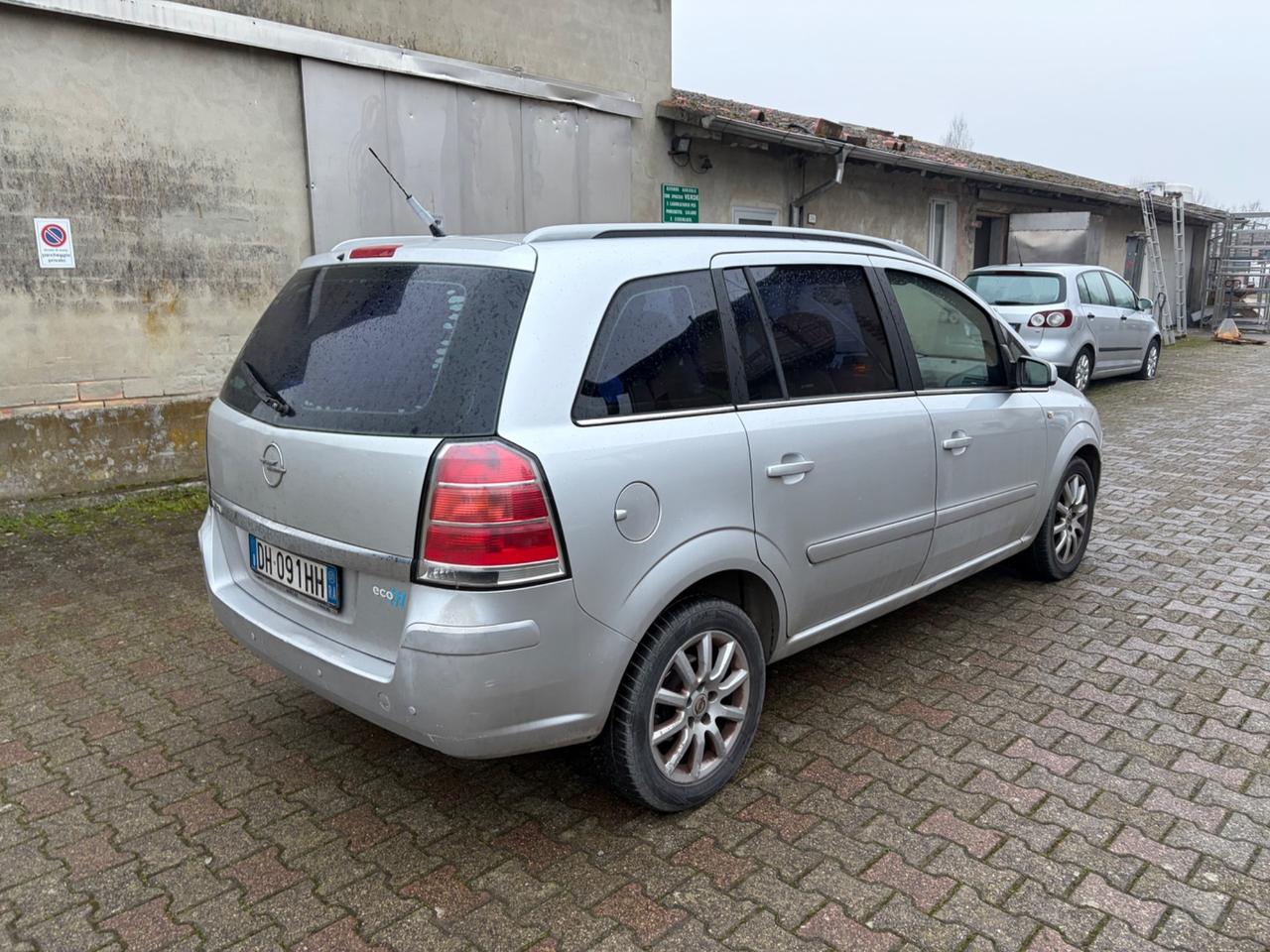 Opel Zafira 7 POSTI METANO DI SERIE