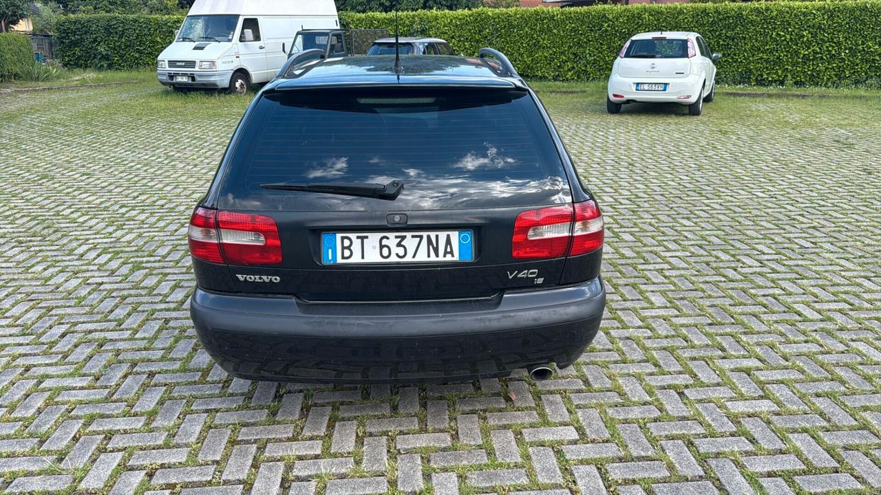 Volvo V40 1.8id 16V cat Optima