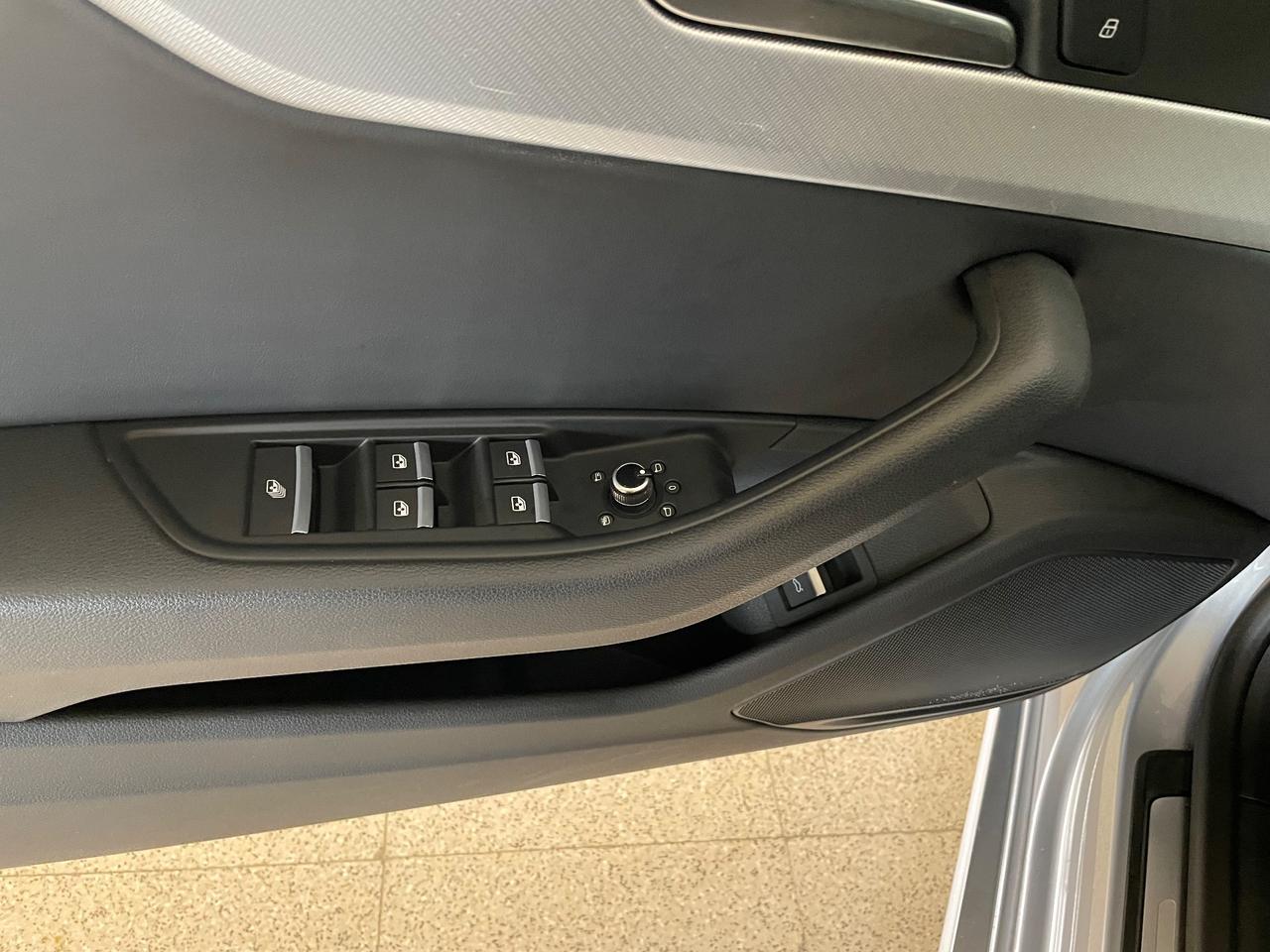 Audi A5 Cabrio 2.0 TDI 150 CV S tronic Sport