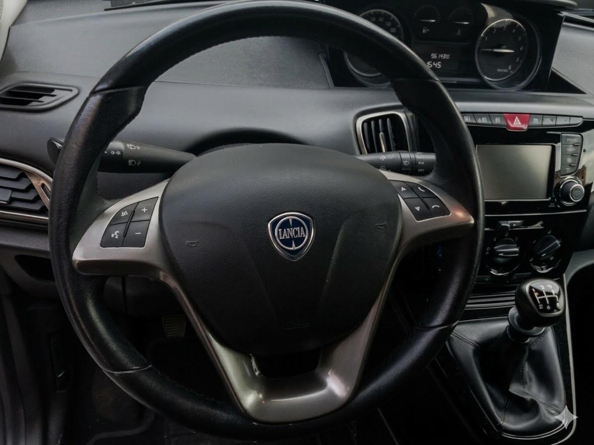 LANCIA Ypsilon 3ª serie - Ypsilon 1.2 69 CV 5 porte GPL Ecochic Gol