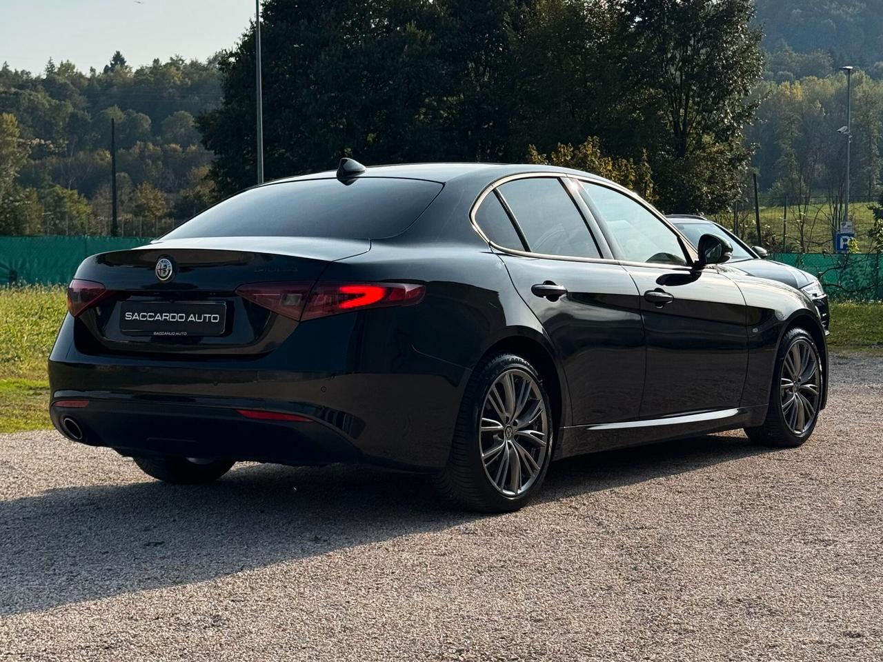 Alfa Romeo Giulia 2.2 Executive 160cv AT8 | PROMO