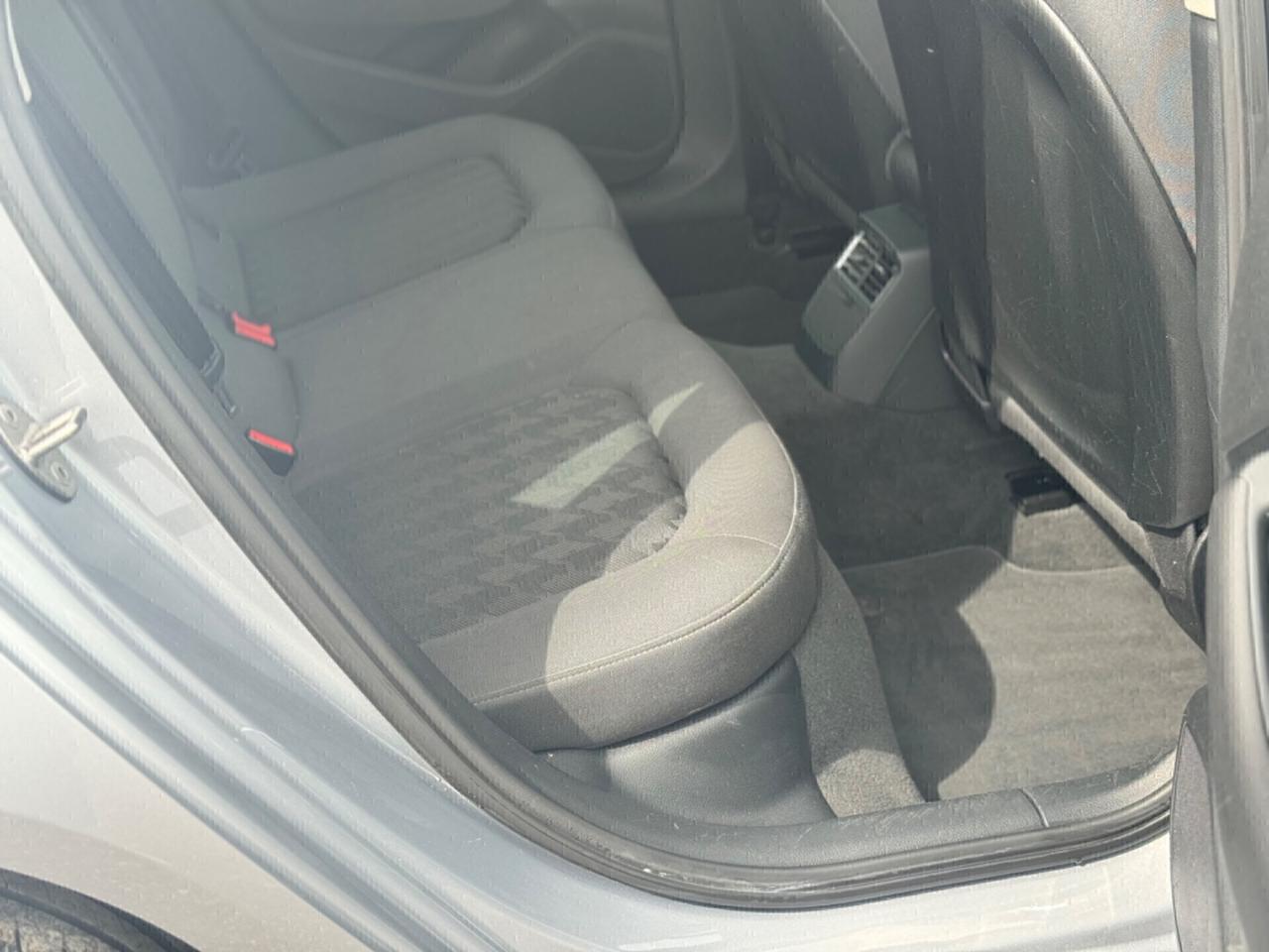 Audi A3 1.6 TDI clean diesel Ambition