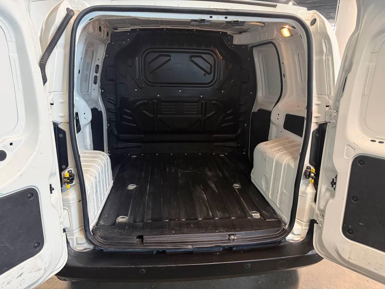 Fiat Fiorino 1.3 MJT 95CV Cargo IVA INCLUSA