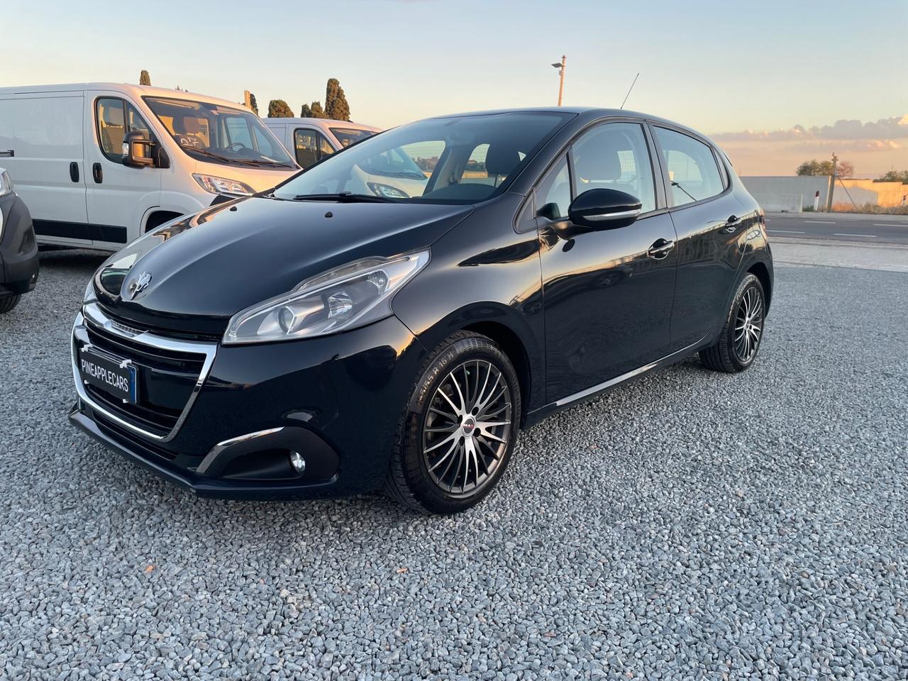Peugeot 208 BlueHDi GARANZIA