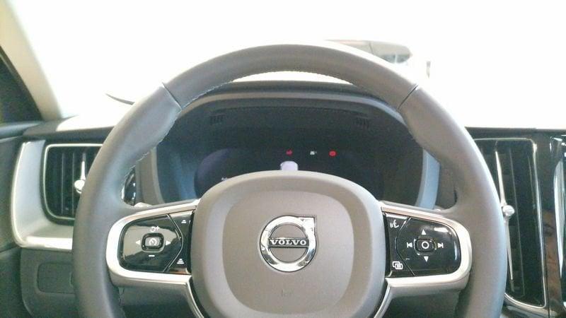Volvo XC60 XC60 B4 automatico Plus Dark
