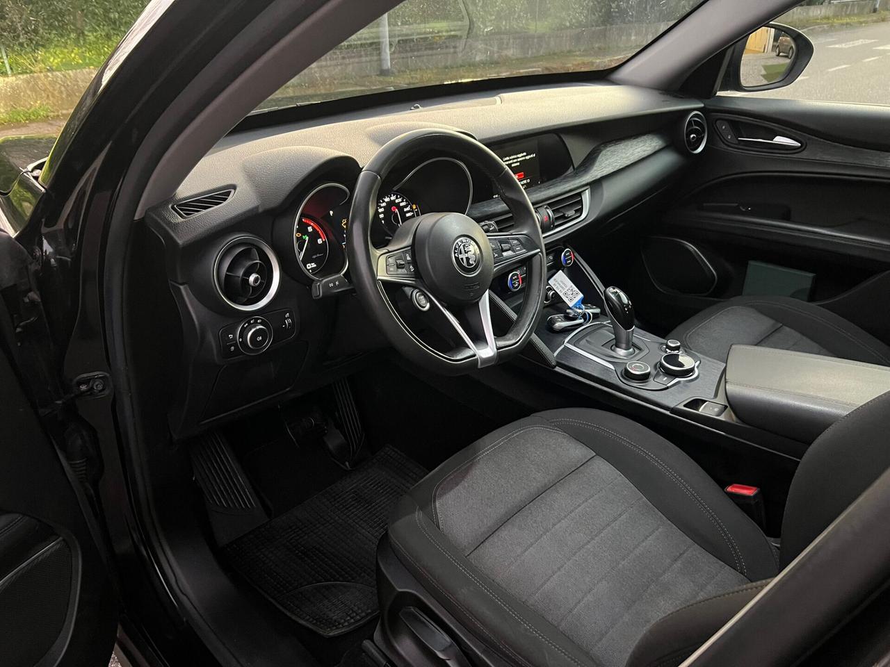 Alfa Romeo Stelvio 2.2 Turbodiesel 210 CV AT8 Q4