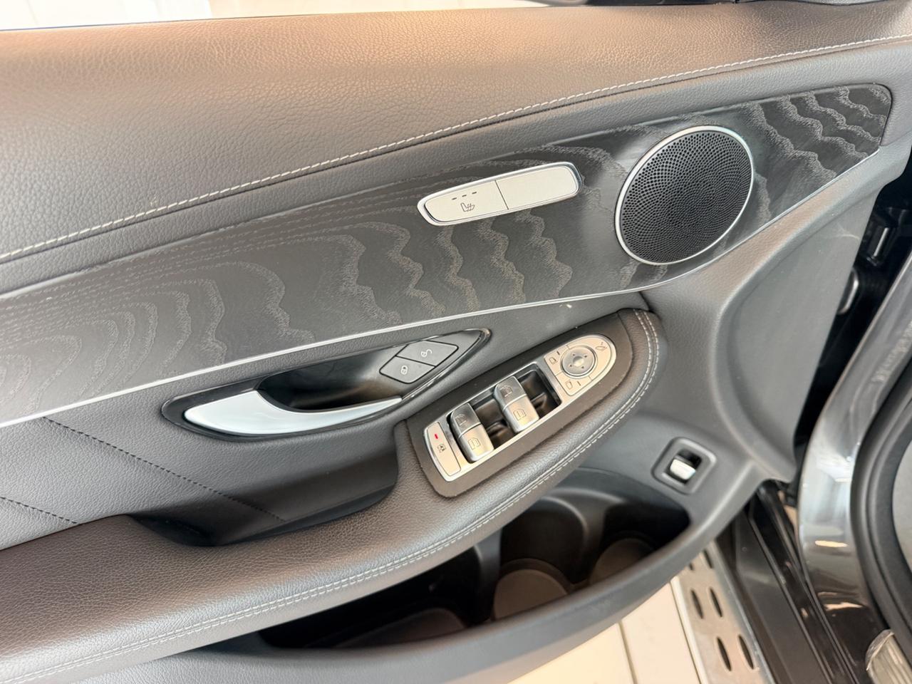 Mercedes-benz GLC 300 de 4Matic Plug-in hybrid Coupé Premium Plus