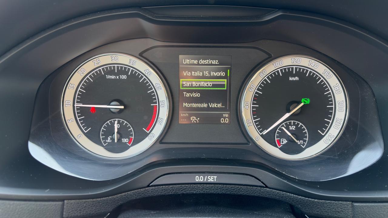 Skoda Karoq 2.0 TDI EVO SCR 4x4 DSG —- IVA ESPOSTA—-