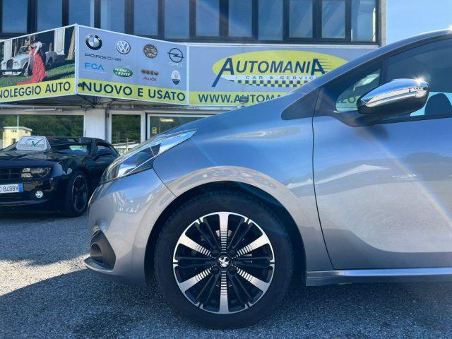 PEUGEOT 208 1° serie PureTech 82 Stop&Start 5 porte Signature