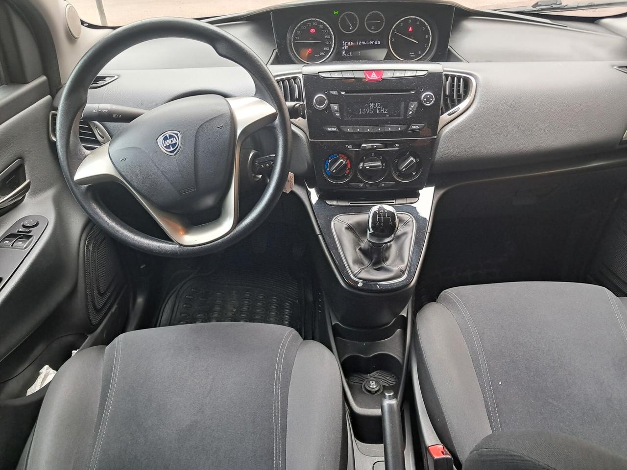 Lancia Ypsilon 1.2 69 CV 5 porte GPL Ecochic Gold