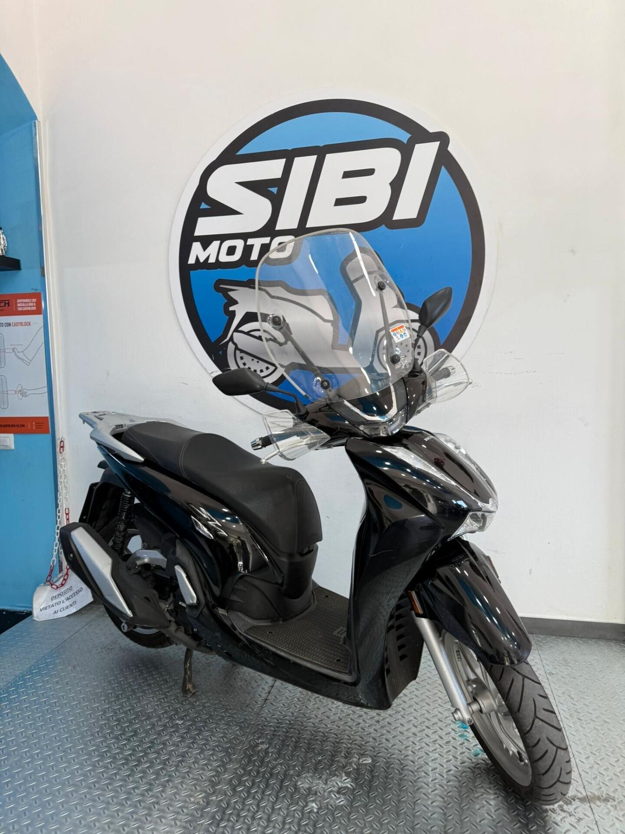 Honda SH 350