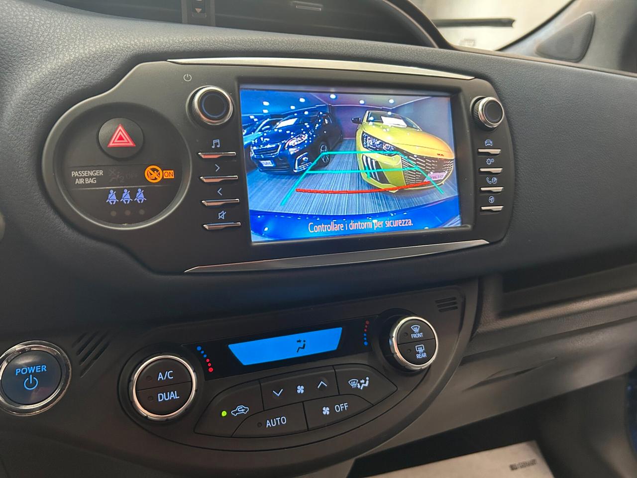 Toyota Yaris 1.5 Hybrid 100cv Trend Blue Edition ITALIANA FULL