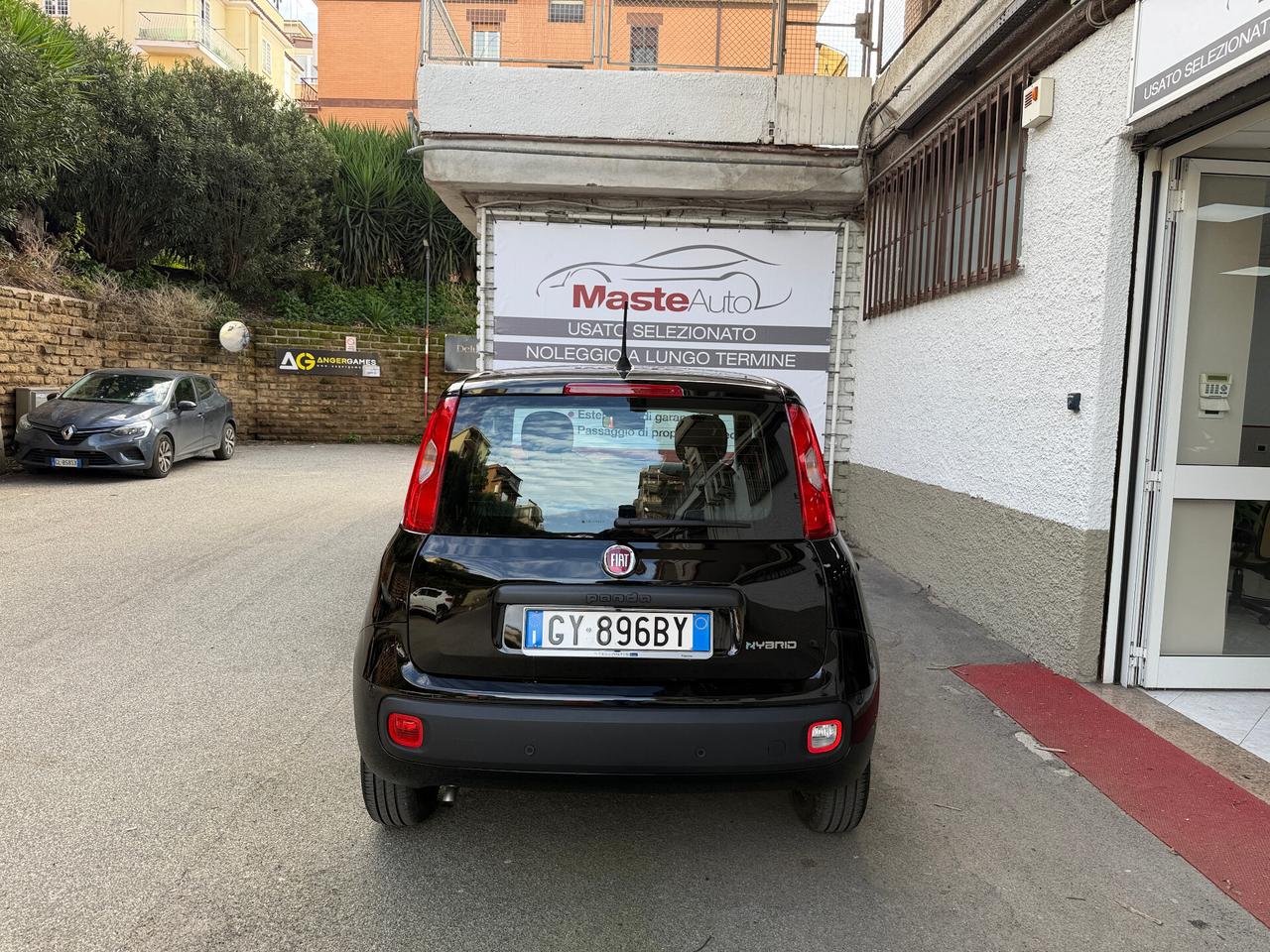 Fiat Panda 1.0 Hybrid – 02/2025 | 11.446 km – PARI AL NUOVO | NEOPATENTATI OK