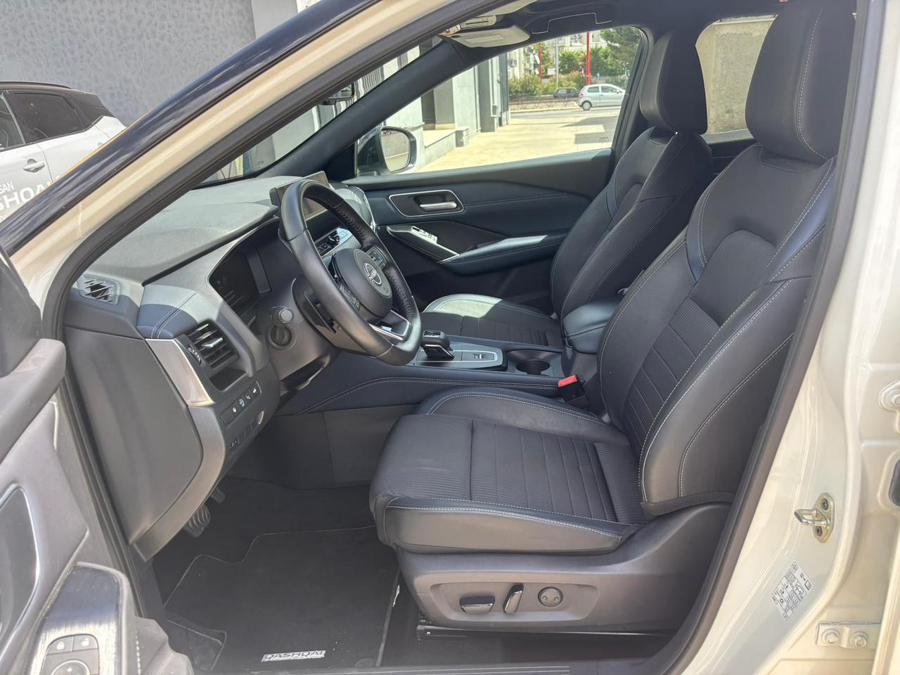 NISSAN Qashqai III 2021 - Qashqai 1.3 mhev Tekna 2wd 158cv xtronic