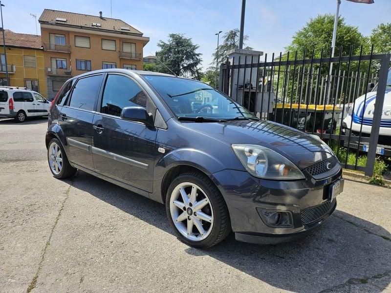 Ford Fiesta Fiesta 5p 1.4 Ghia