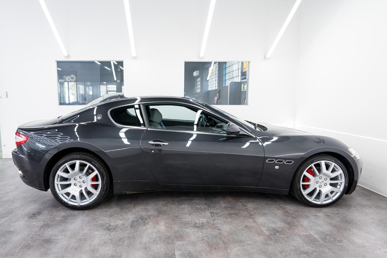 Maserati GranTurismo 4.2 V8