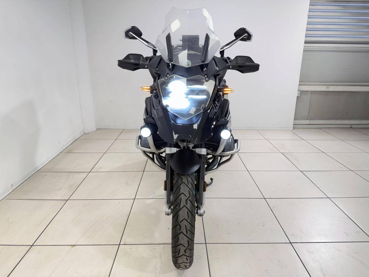 BMW R 1250 GS Triple Black