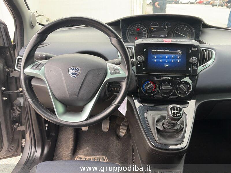 Lancia Ypsilon III 2021 1.0 firefly hybrid Gold Plus s&s 70cv 5p.t