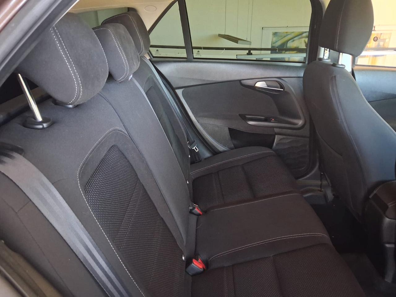 Fiat Tipo 1.6 Mjt SW LOUNGE DCT