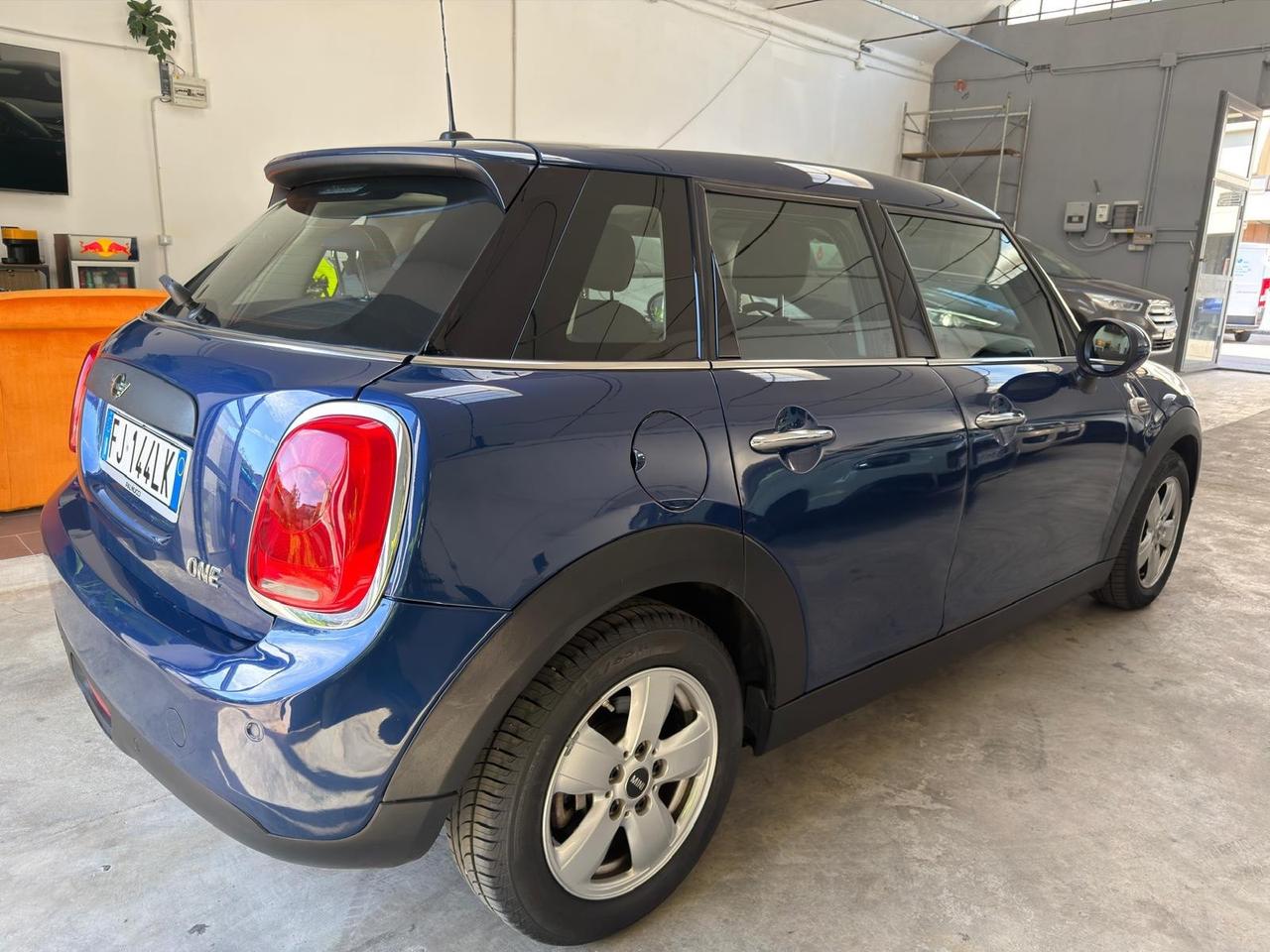 Mini 1.2 One